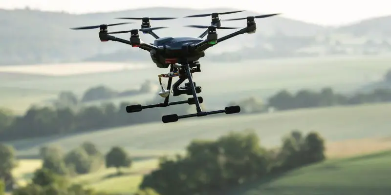 雷射武器VS無人機